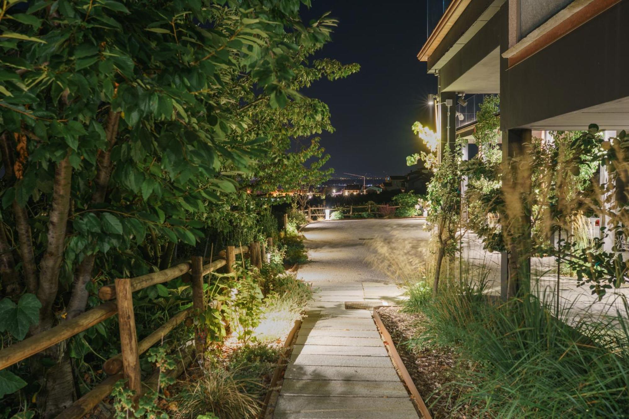 Vineho Apartment Бароло Екстериор снимка