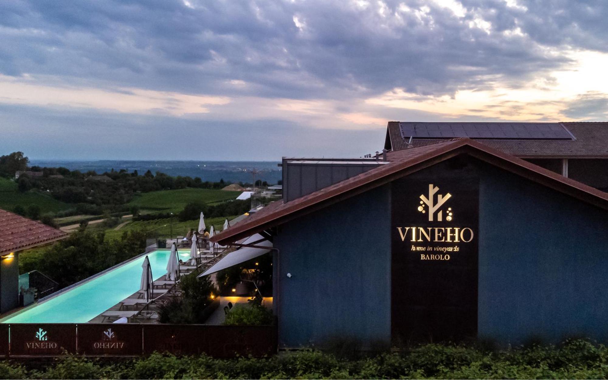 Vineho Apartment Бароло Екстериор снимка
